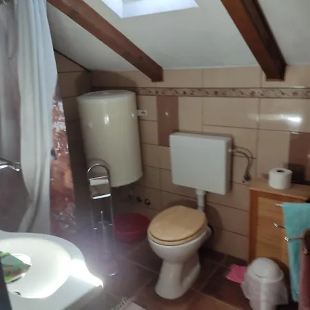 Apartman With Parking Space Rukavac, - 23763 Vis