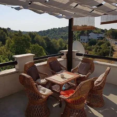 Apartman With Parking Space Rukavac, - 23763 *